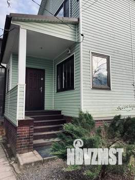 Дом 110м², 3-этажный, посуточно, 