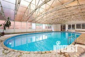 Дом 589м², 3-этажный, посуточно, 