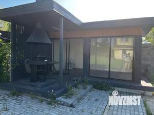 Дом 220м², 2-этажный, на длительный срок, 