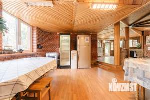 Дом 250м², 2-этажный, посуточно, 