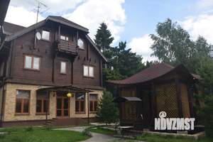 Дом 497м&sup2;, 3-этажный, посуточно, 