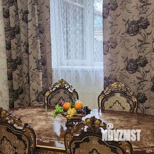 Дом 160м², 2-этажный, на длительный срок, 