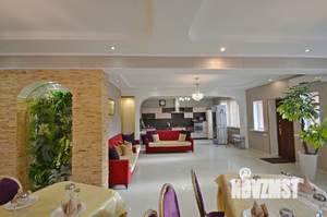 Дом 789м&sup2;, 3-этажный, посуточно, 