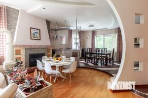 Дом 540м², 4-этажный, посуточно, 
