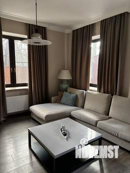 Дом 173м², 2-этажный, на длительный срок, 