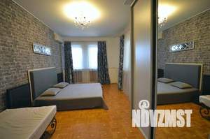 Дом 514м&sup2;, 3-этажный, посуточно, 