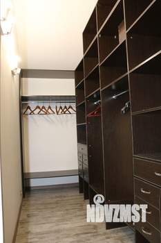 Дом 160м², 3-этажный, на длительный срок, 