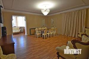 Дом 450м², 3-этажный, посуточно, 