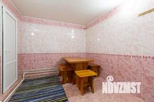 Дом 482м&sup2;, 3-этажный, посуточно, 