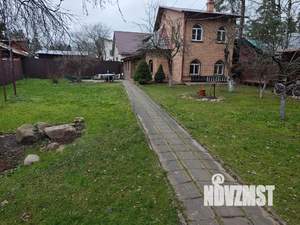 Коттедж 120м&sup2;, 3-этажный, на длительный срок, 