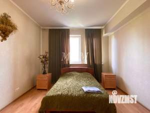 Дом 800м&sup2;, 3-этажный, посуточно, 