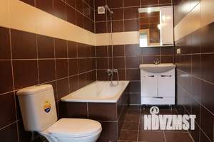 Дом 160м², 3-этажный, на длительный срок, 