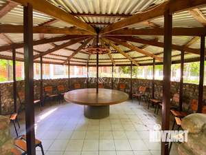 Дом 600м&sup2;, 3-этажный, посуточно, 