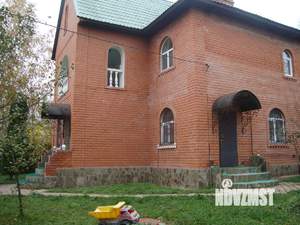 Коттедж 340м², 3-этажный, на длительный срок, 