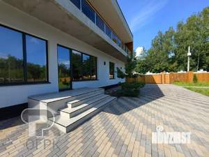 Дом 333м², 2-этажный, участок 11 сот.  