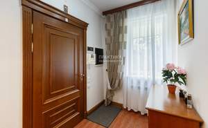 Дом 277м², 4-этажный, участок 9 сот.  