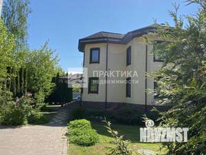 Дом 315м², 3-этажный, участок 8 сот.  