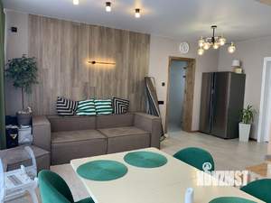 Дом 92м², 2-этажный, участок 6 сот.  