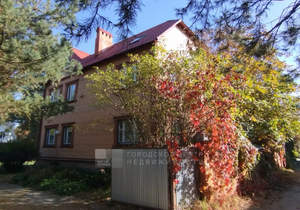 Дом 340м², 3-этажный, участок 14 сот.  