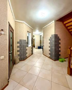 Дом 275м², 2-этажный, участок 7 сот.  