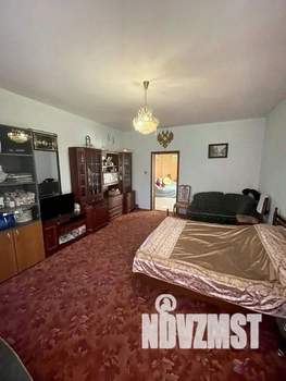Коттедж 320м², 3-этажный, участок 21 сот.  