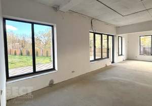 Дом 333м², 2-этажный, участок 11 сот.  