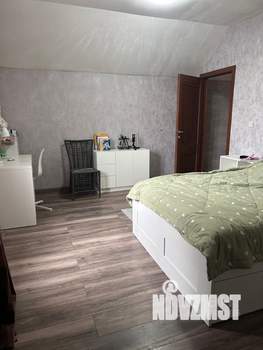Дом 220м², 2-этажный, участок 10 сот.  
