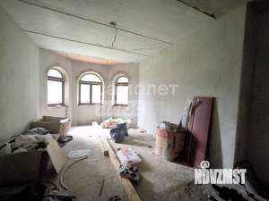 Дом 250м², 3-этажный, участок 11 сот.  