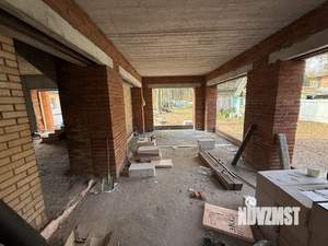 Коттедж 180м&sup2;, 2-этажный, участок 6 сот.  