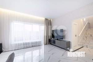 Дом 185м², 2-этажный, участок 6 сот.  