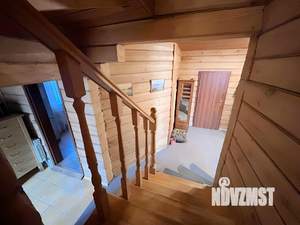 Дом 215м², 3-этажный, участок 10 сот.  