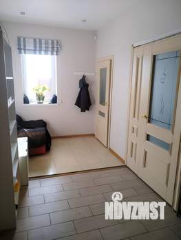 Дом 450м&sup2;, 3-этажный, участок 12 сот.  