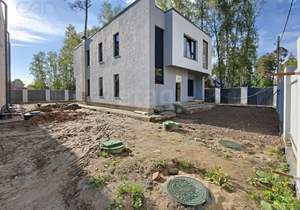 Дом 240м², 2-этажный, участок 6 сот.  