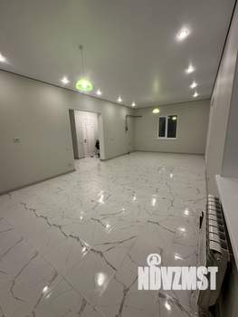 Дом 189м², 2-этажный, участок 5 сот.  