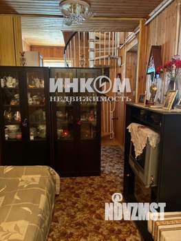 Дом 271м², 3-этажный, участок 12 сот.  
