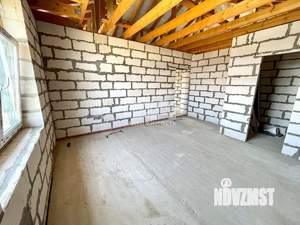 Дом 210м², 2-этажный, участок 6 сот.  