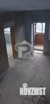 Коттедж 330м², 4-этажный, участок 6 сот.  