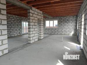 Коттедж 193м², 2-этажный, участок 6 сот.  