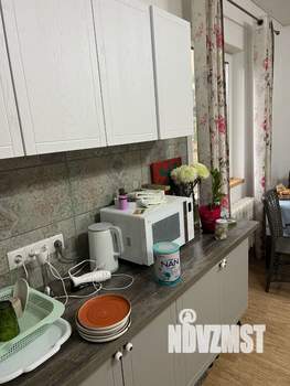 Дом 220м², 2-этажный, участок 10 сот.  