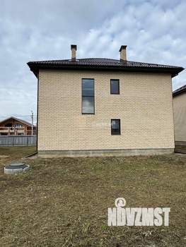 Дом 176м², 2-этажный, участок 6 сот.  