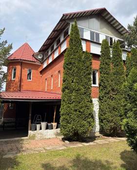 Дом 318м², 2-этажный, участок 8 сот.  