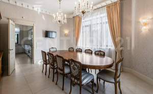 Дом 432м², 3-этажный, участок 10 сот.  