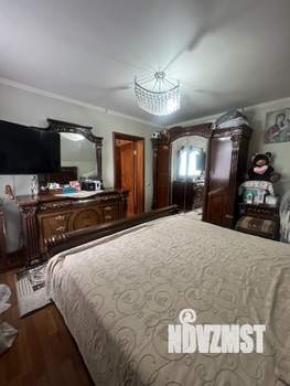 Дом 140м², 2-этажный, участок 5 сот.  