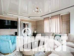 Коттедж 240м², 2-этажный, участок 6 сот.  