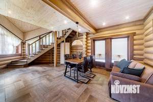 Дом 400м&sup2;, 2-этажный, участок 26 сот.  