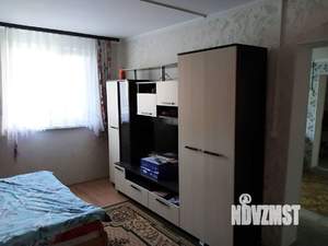 Дом 60м², 2-этажный, участок 6 сот.  