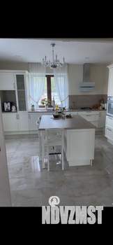 Дом 450м&sup2;, 4-этажный, участок 6 сот.  