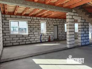 Дом 193м², 2-этажный, участок 6 сот.  