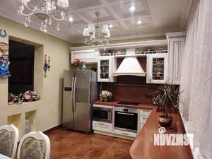 Дом 170м², 2-этажный, участок 5 сот.  