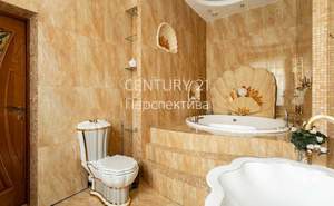 Дом 630м&sup2;, 3-этажный, участок 10 сот.  